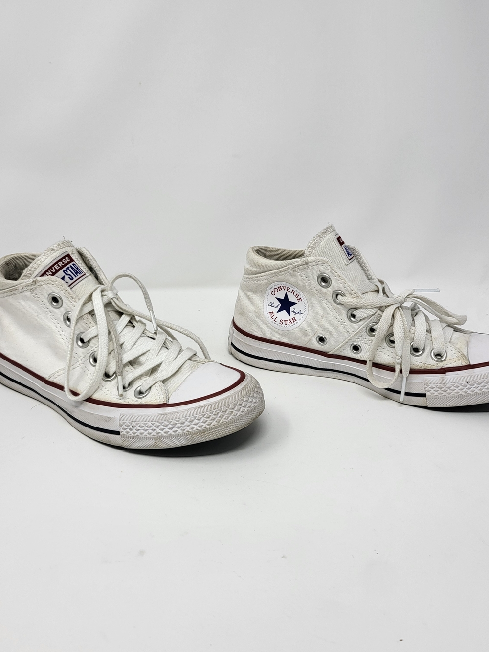 Converse Chuck Taylor Size 5